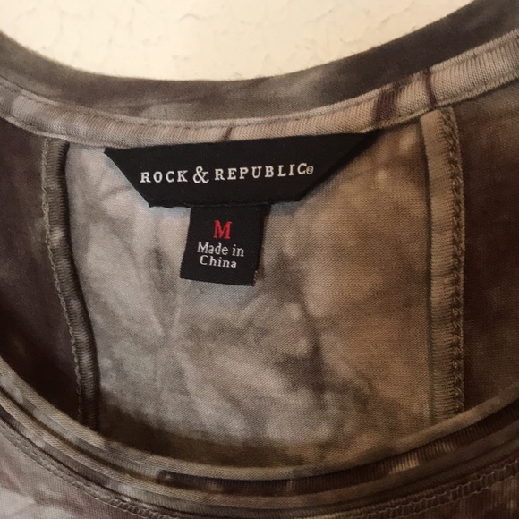 Rock and Republic Brown and Green Hi/Lo Cut Shirt - Picture 6 of 9